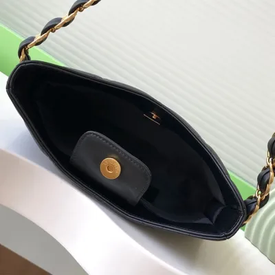 CHANEL Hippie Bag
