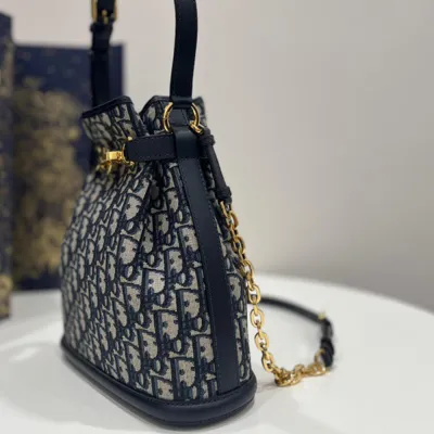 MEDIUM C??EST DIOR BAG