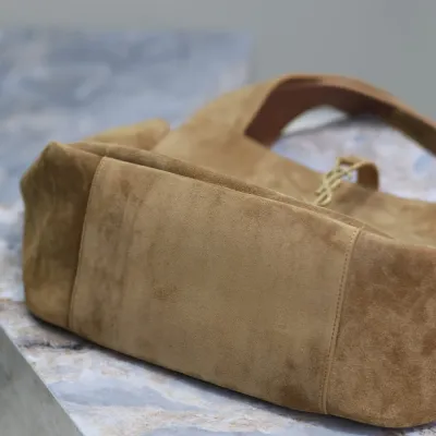 YSL le 5 ?? 7 bea in suede(high-end grade)