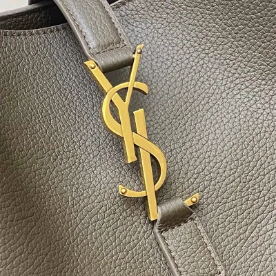 YSL LE 5 A 7 BEA IN GRAINED LEATHER