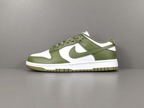 Nike Dunk Low Medium Olive