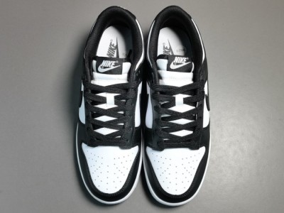Nike Dunk Low Retro White Black Panda (2021)