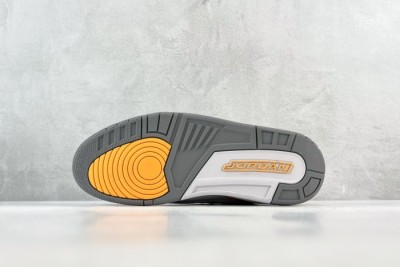 Jordan 3 Retro Laser Orange