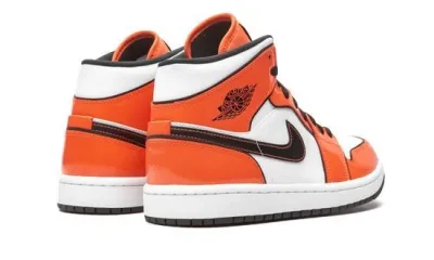 Air Jordans 1 Mid SE  Turf Orange