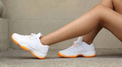 Air Jordan 11 Low WMNS Citrus 2021