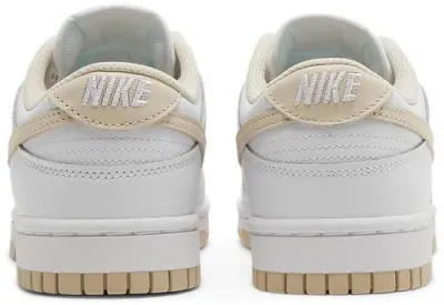 Wmns Dunk Low 'Pearl White'   DD1503-110  GS