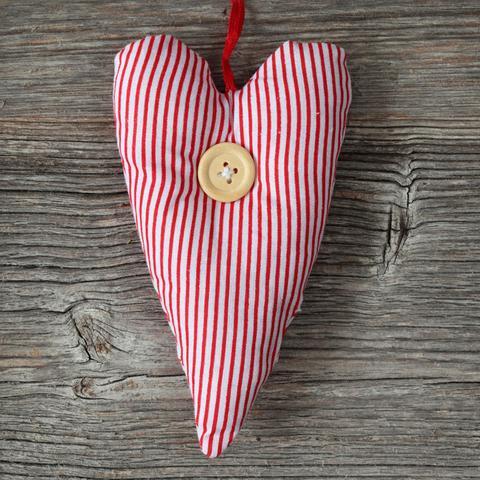 nikdh min maxe new Holiday Ceramic Mug and Coffee Bundle