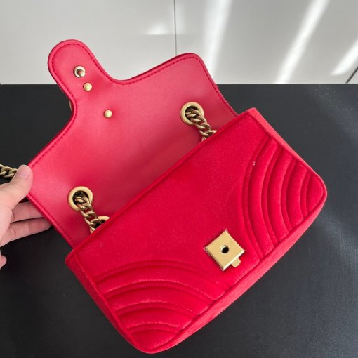GUCCI