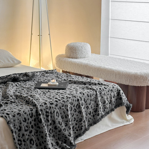 Scandinavian modern style soft skin friendly sofa blanket