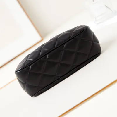 Chanel Clutch(HIGH-END GRADE