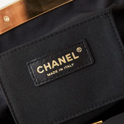 Chanel Clutch(HIGH-END GRADE