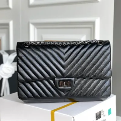 CHANEL LARGE 2.55 HANDBAGG
