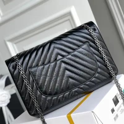 CHANEL LARGE 2.55 HANDBAGG