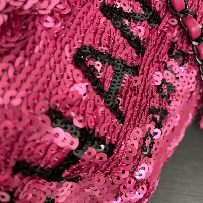 CHANEL SHOPPING BAG