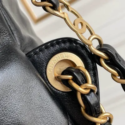 CHANEL 22 BACKPACK