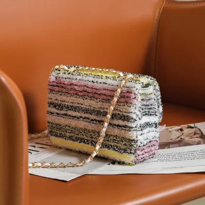CHANEL SMALL FLAP BAG