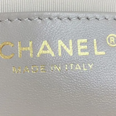 CHANEL SHOPPING BAG