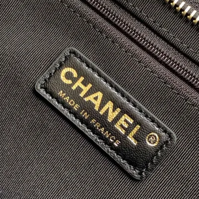 CHANEL LARGE HOBO BAG