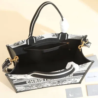 Medium Dior Book Tote