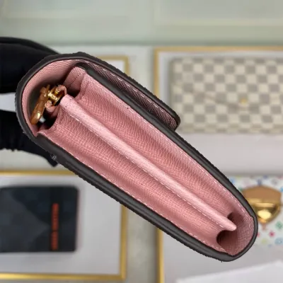 Louis Vuitton Sarah Wallet