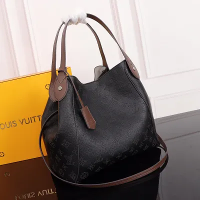 Louis Vuitton HINA MM