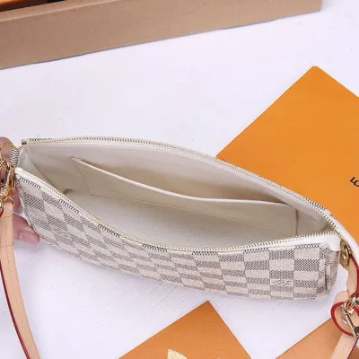 LV Pochette Accessoires