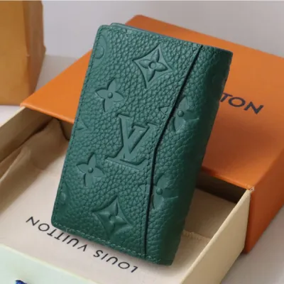 LV Pocket Organizer