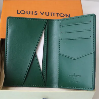 LV Pocket Organizer