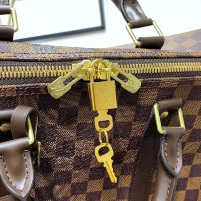 LV Keepall Bandouliere 55