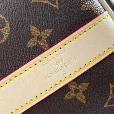 LV Keepall Bandouliere 55