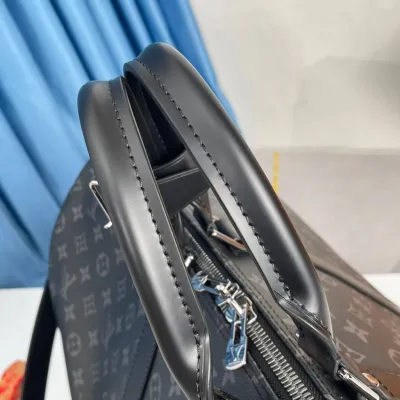 LV Keepall Bandouliere 55