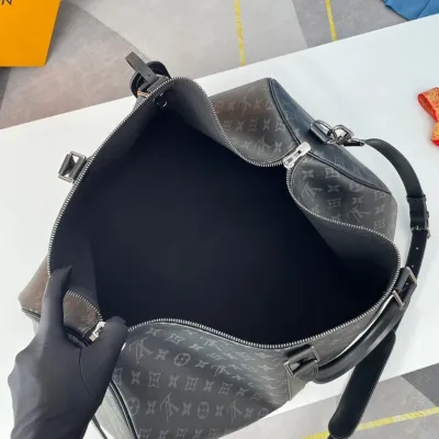 LV Keepall Bandouliere 55