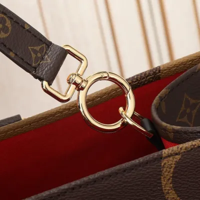 LV OnTheGo Voyage