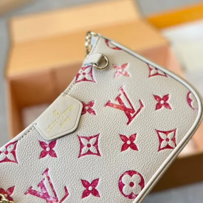 LV EASY POUCH ON STRAP BAG