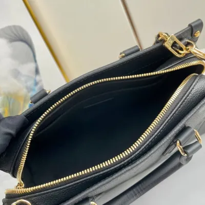 LV OnTheGo East West