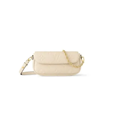 LV Wallet On Chain Ivy