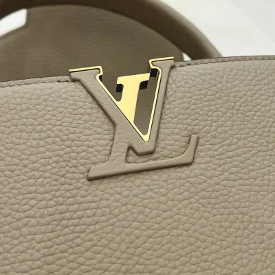 LV   Capucines MM