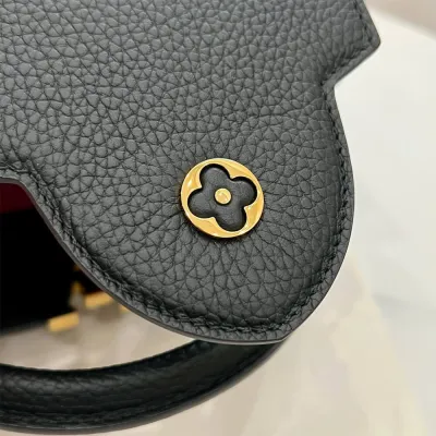 LV  Capucines MM