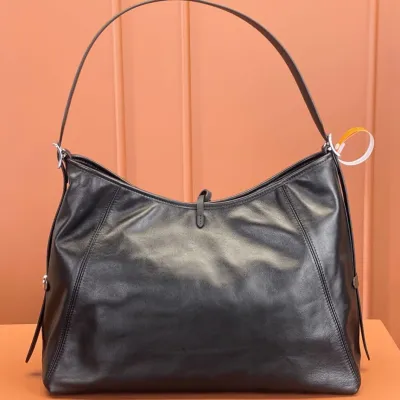 LV CarryAll Dark MM