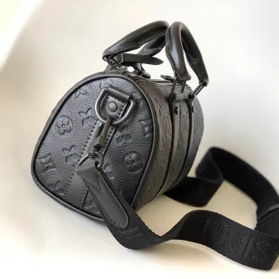 LV Keepall Bandouliere 25