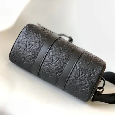 LV Keepall Bandouliere 25