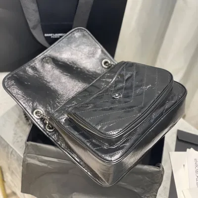 SAINT LAURENT NIKI MEDIUM IN CRINKLED VINTAGE LEATHER