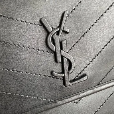 SAINT LAURENT NIKI MEDIUM IN LAMBSKIN